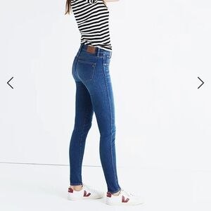 Madewell 9" Mid-Rise Skinny Jeans in Patty Wash Size 24